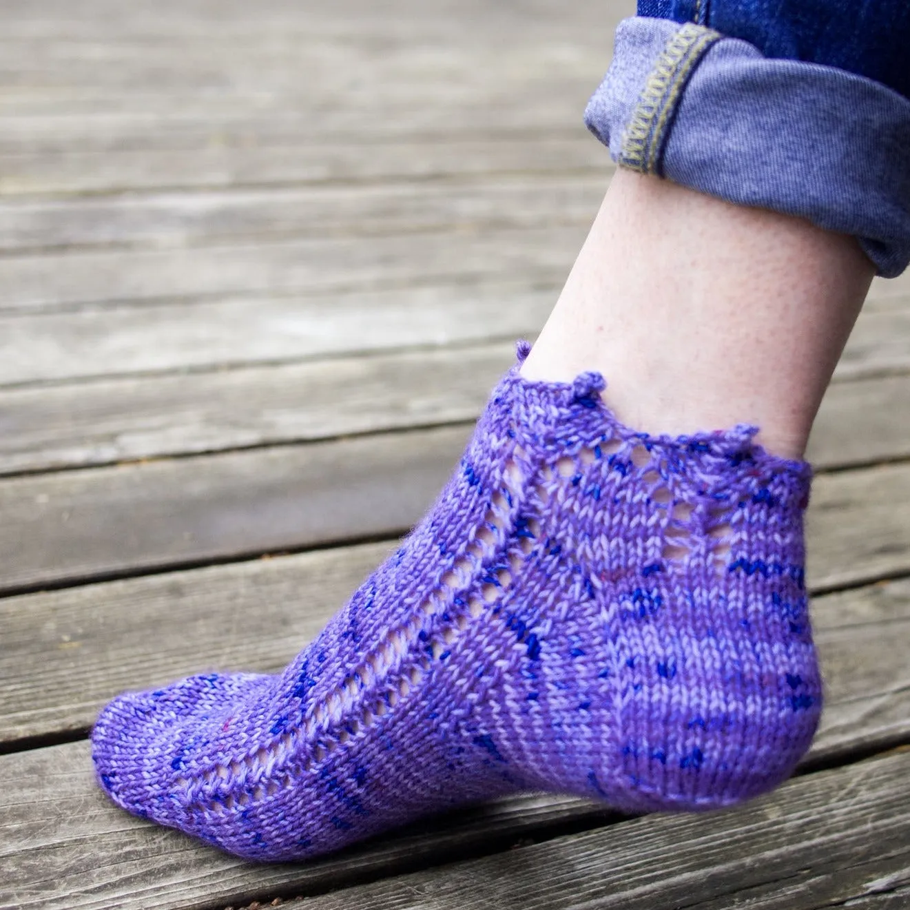 Fairlight Fibers Pattern: Crown Point Socks