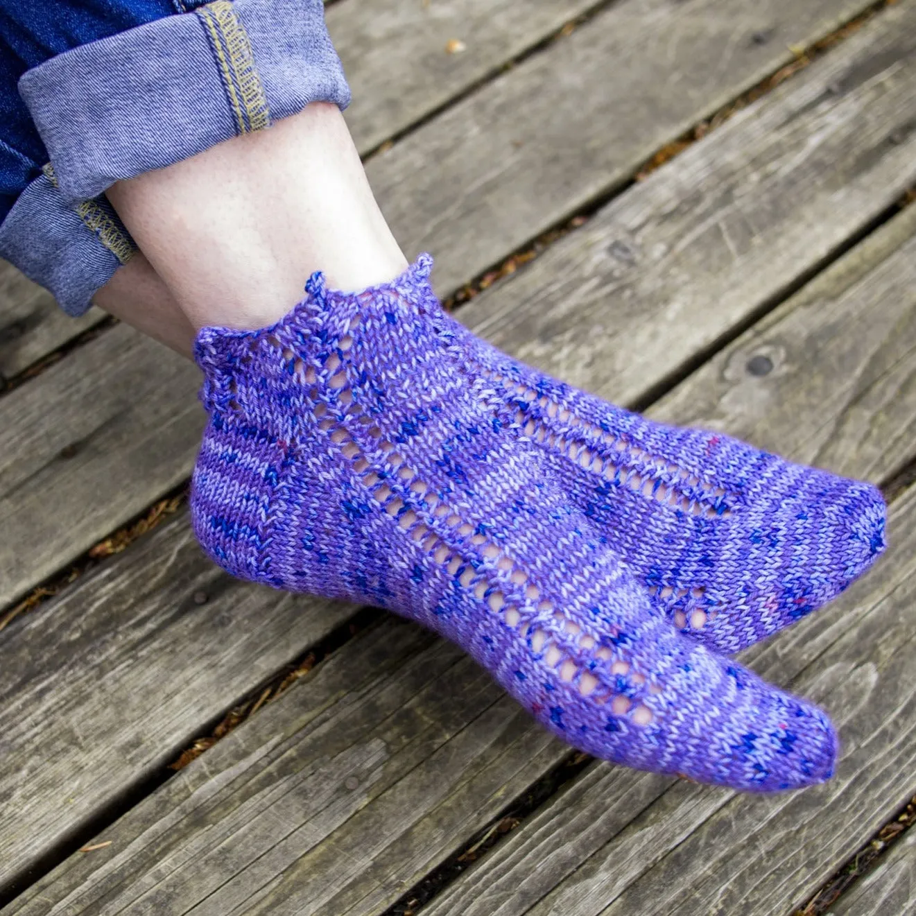 Fairlight Fibers Pattern: Crown Point Socks