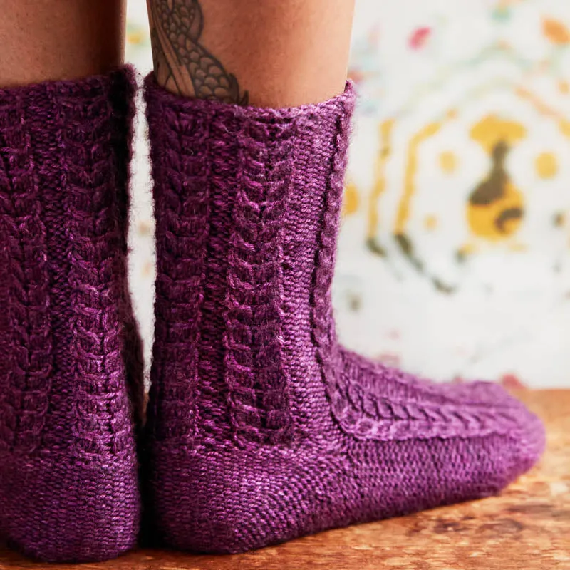 Modern Daily Knitting – Field Guide No. 27: Sock Odyssey